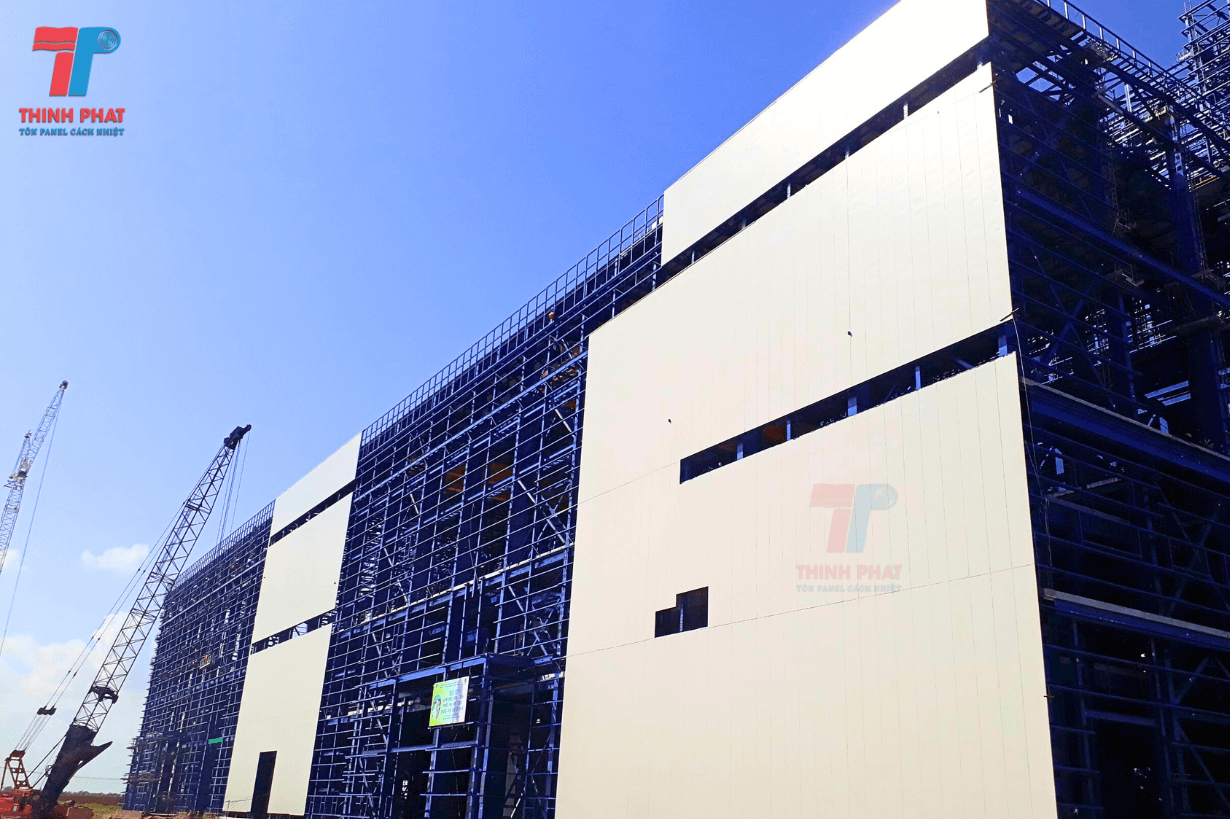 tam-panel-thay-the-tuong-gach-3