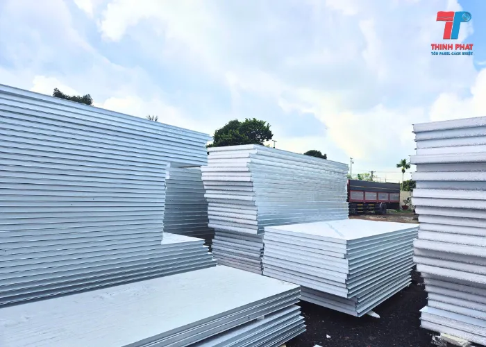 Báo giá tấm panel EPS cách nhiệt cho nhiều nhu cầu xây dựng hiện nay.