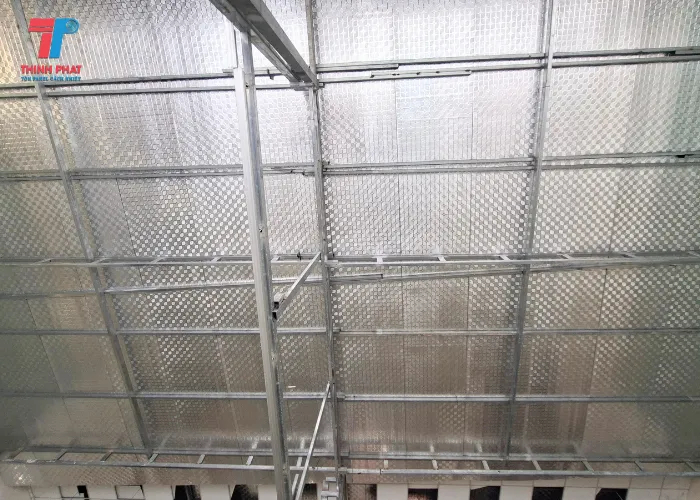 Báo giá tham khảo tấm panel và phụ kiện khi lắp trần panel