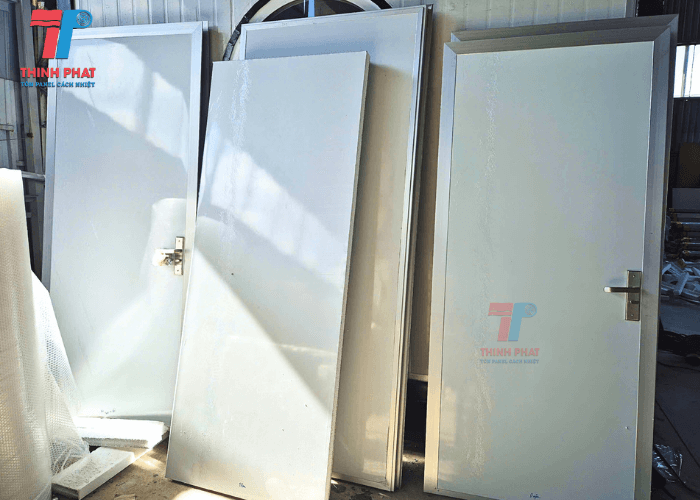 cua-panel-dan-dung-5
