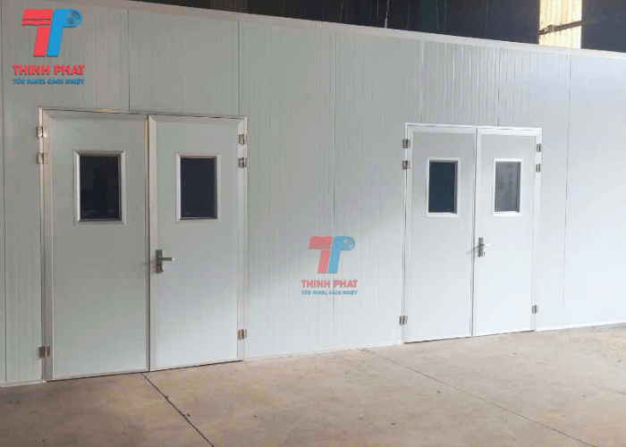 cua-panel-eps-8