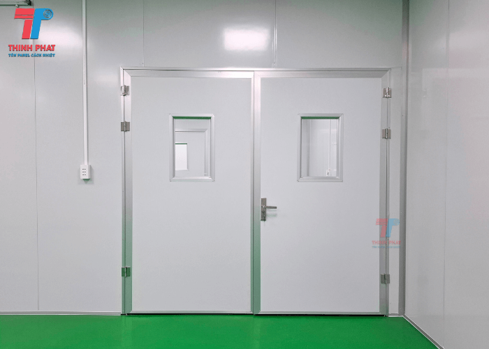 cua-panel-gia-bao-nhieu-2