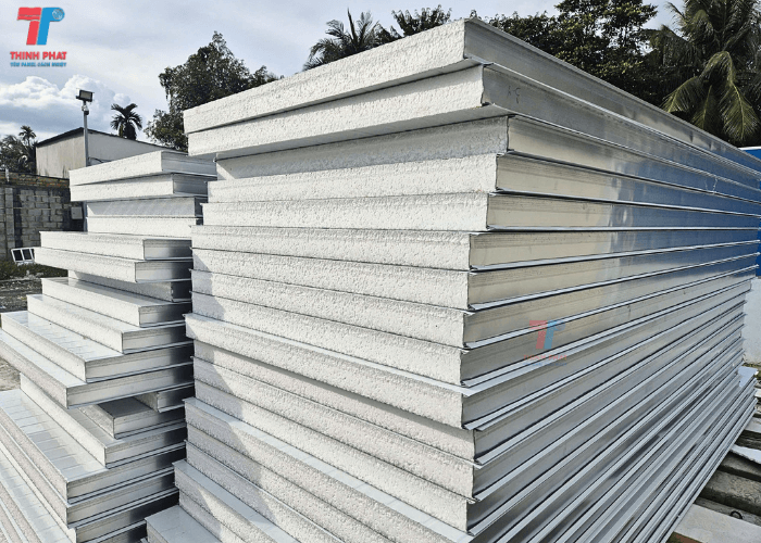 cung-cap-panel-eps-cho-cong-trinh-1