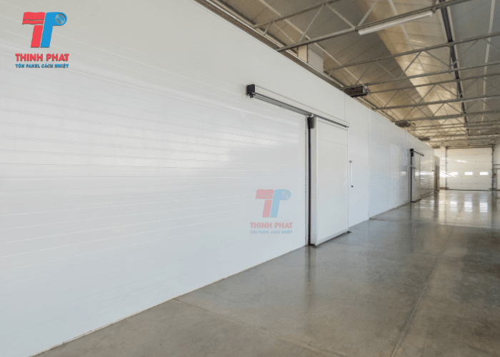 dia-chi-cung-cap-cua-1-canh-panel-uy-tin