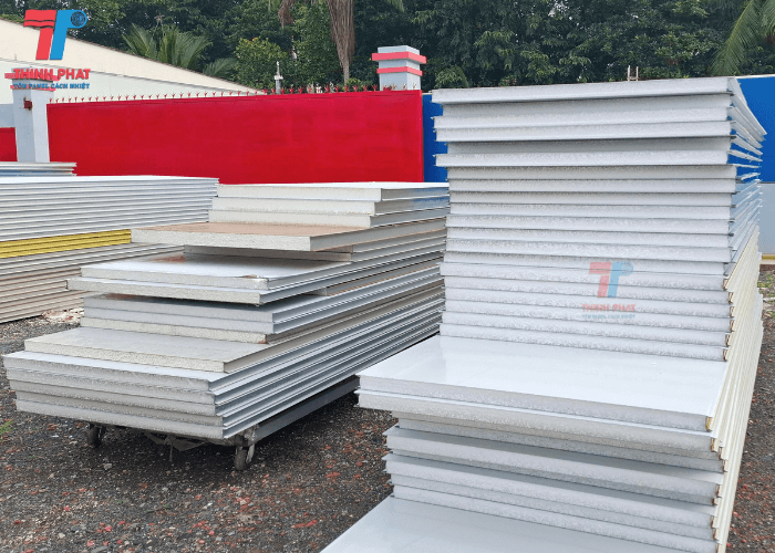 gia-cua-panel-2026-5