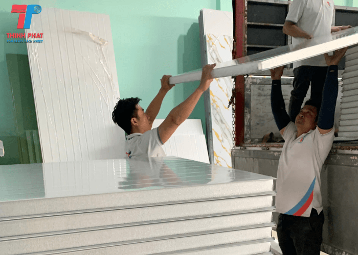 gia-panel-eps-thang-4-5