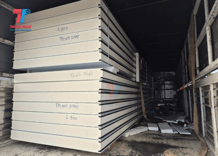 gia-panel-pu-thang-3-2