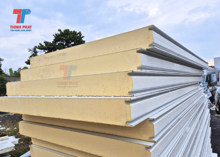 gia-panel-pu-thang-3-4