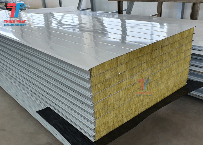 gia-panel-rockwool-thang-4-4