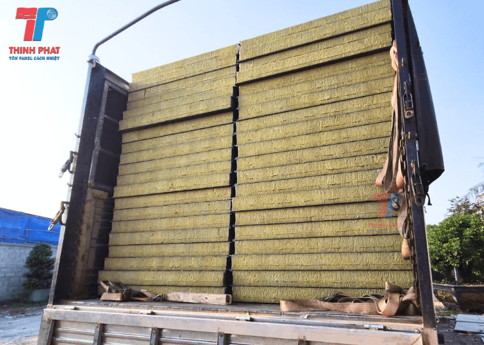 gia-tam-panel-thang-4-4