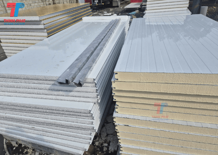 gia-vach-ngan-panel-4