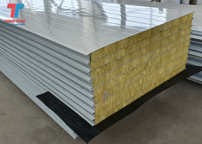 huong-dan-chon-mua-va-lap-dat-panel-rockwool-dung-cach