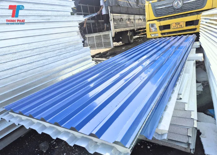 Kinh Nghiệm Chọn Kích Thước Tôn PU Cho Nhà Tiền Chế Theo Từng Công Trình