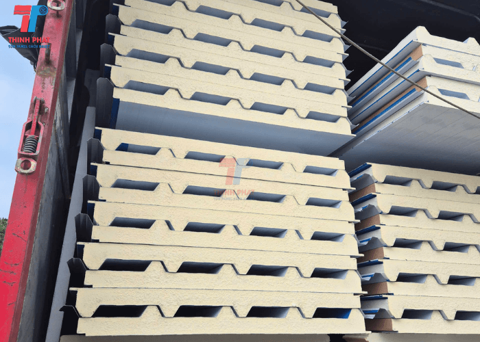 kinh-nghiem-lua-cho-ton-panel-mai-pu-chat-luong