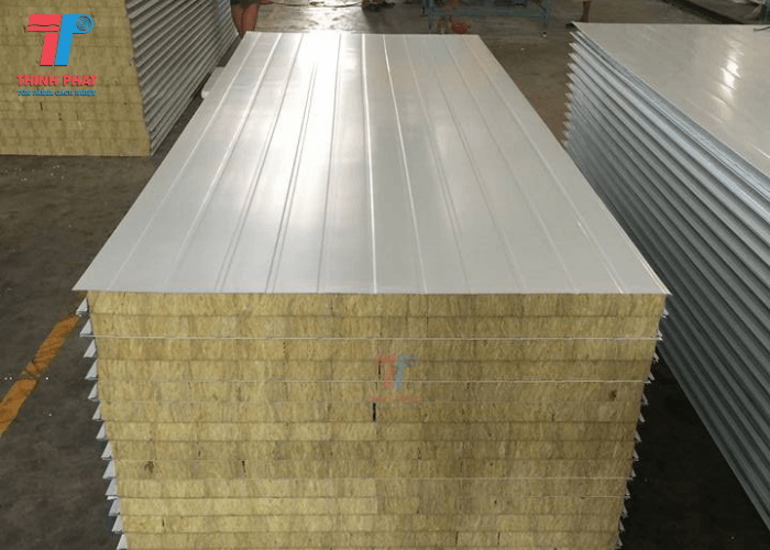 loi-ich-khi-su-dung-panel-rockwool-cho-cong-trinh