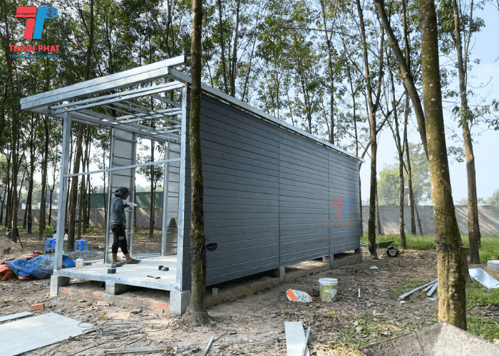 nha-lap-ghep-khung-sat-4