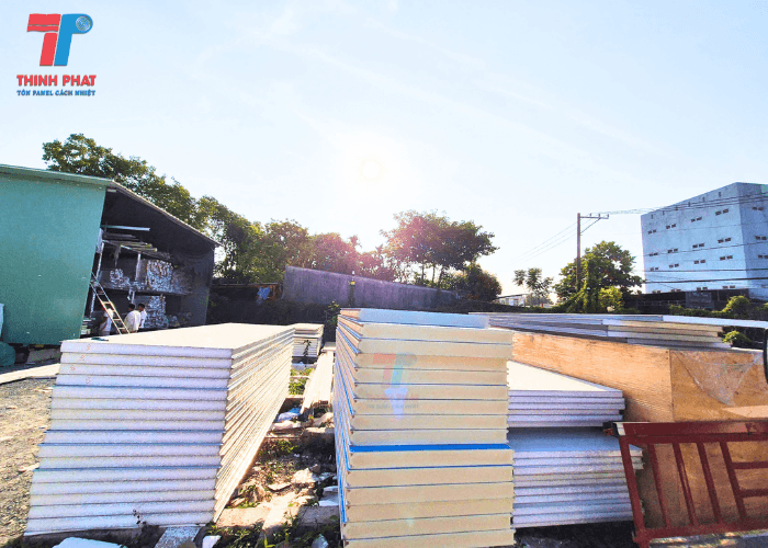 dia-diem-cung-cao-tam-panel-eps-uy-tin