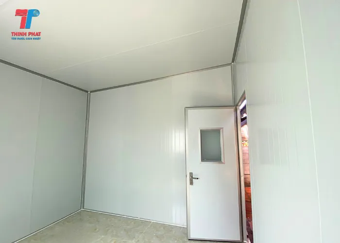 Cấu Tạo Panel EPS Làm Vách Phòng Sạch Là Gì?