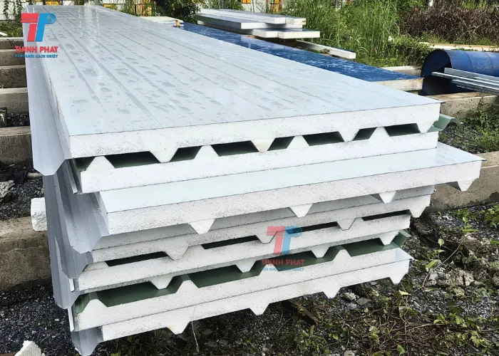 panel mái eps màu trắng