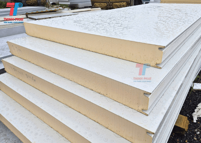 panel-pu-gia-bao-nhieu-3