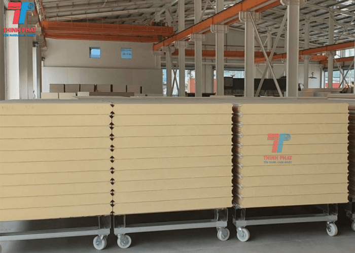 panel-pu-vach-100mm-7