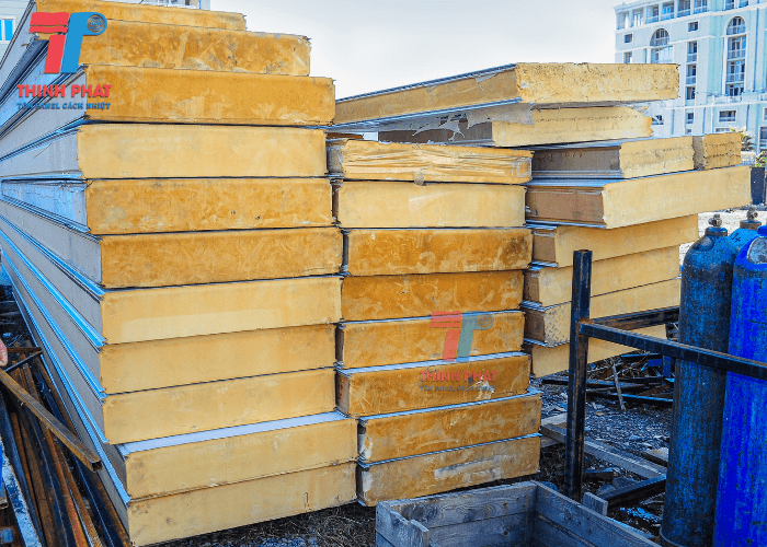 panel-pu-vach-150mm-2