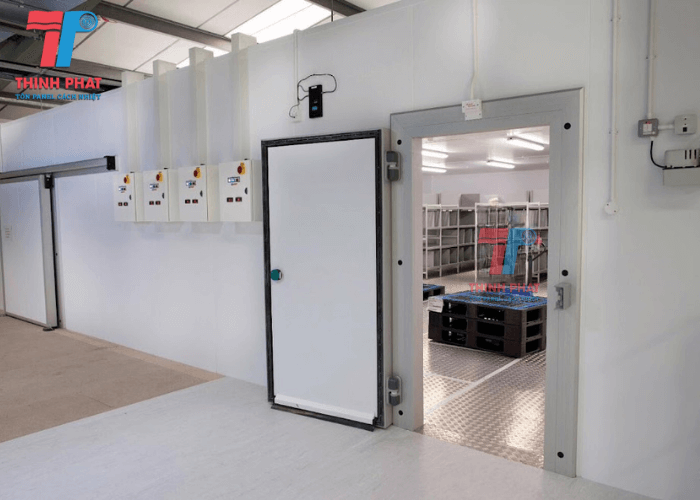 panel-pu-vach-150mm-5