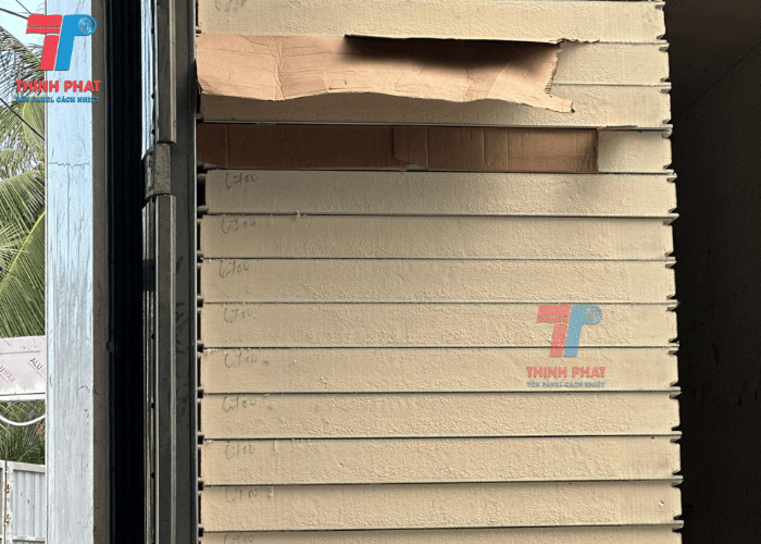 panel-pu-vach-75mm-1