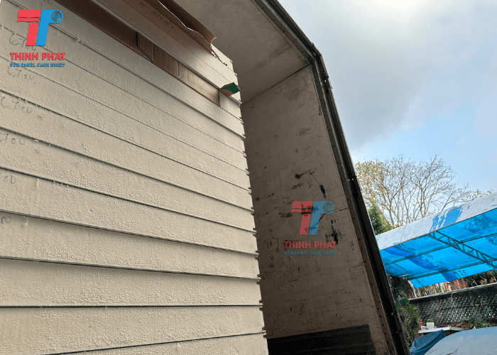 panel-pu-vach-75mm-2