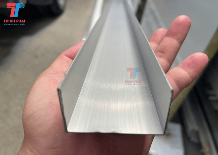 phu-kien-nhom-panel-2