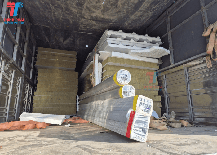 phu-kien-panel-Rockwool-6