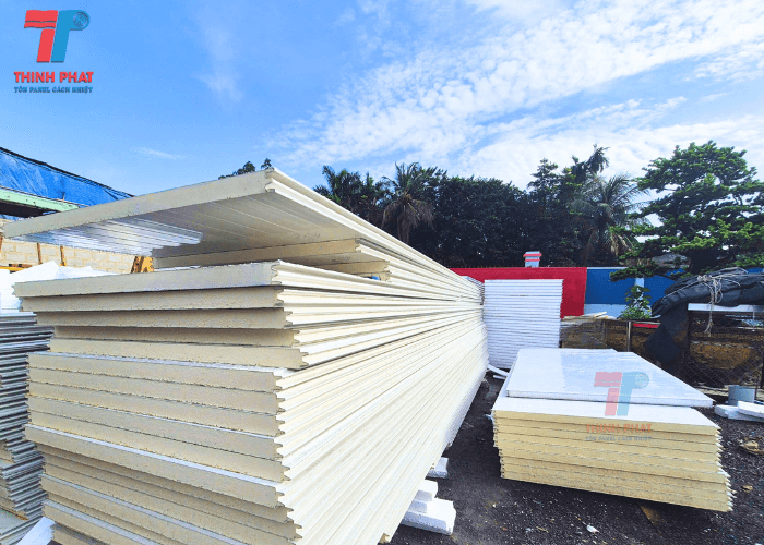 san-xuat-panel-pu-theo-yeu-cau-5