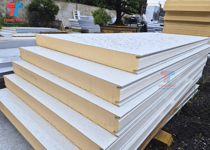 so-sanh-panel-pu-va-eps-1