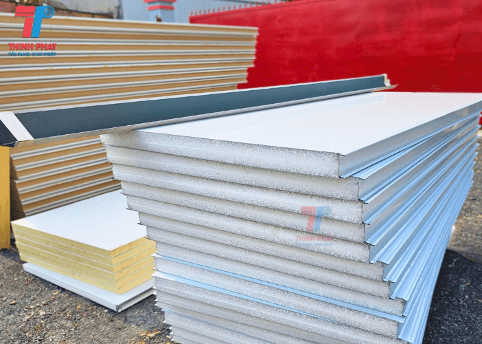 so-sanh-panel-pu-va-eps-7