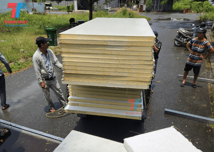 tam-cach-nhiet-pu-10