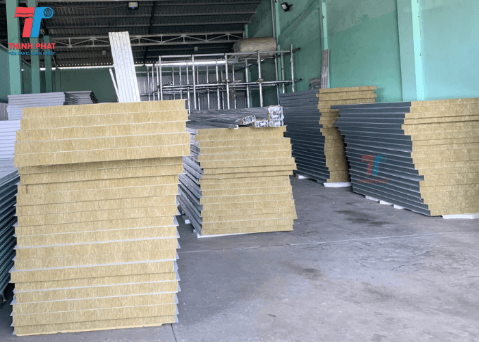 tam-panel-bong-khoang-8