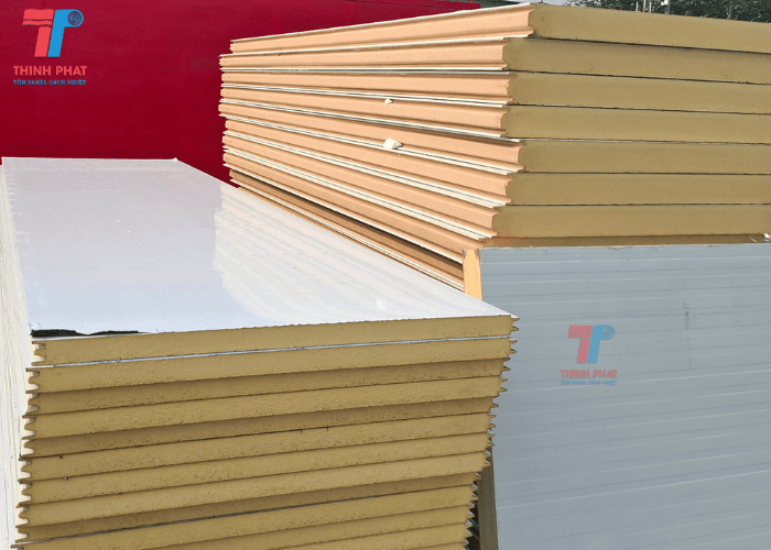 tam-panel-cach-nhiet-5