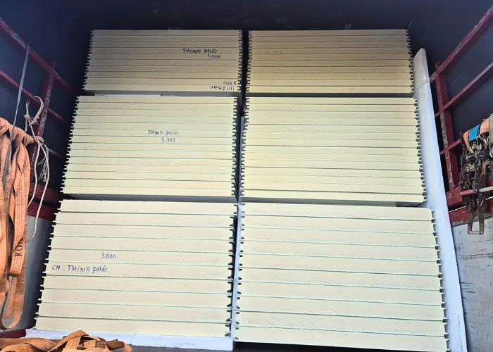 tam-panel-vach-ngan-5