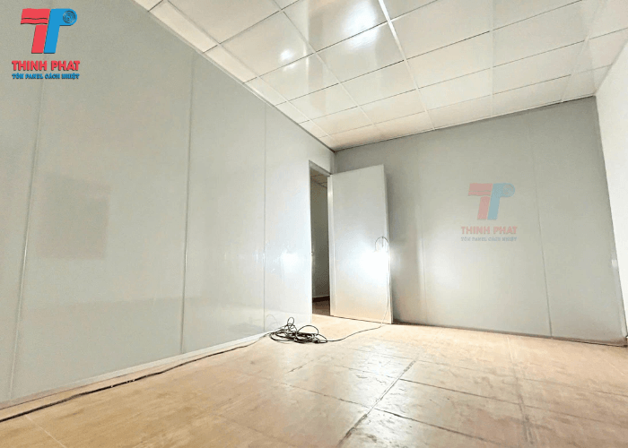 tam-vach-ngan-panel-4