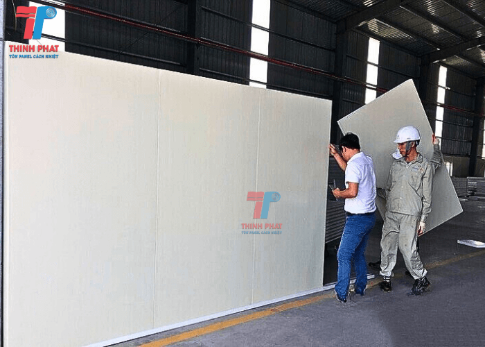 thi-cong-tam-panel-11