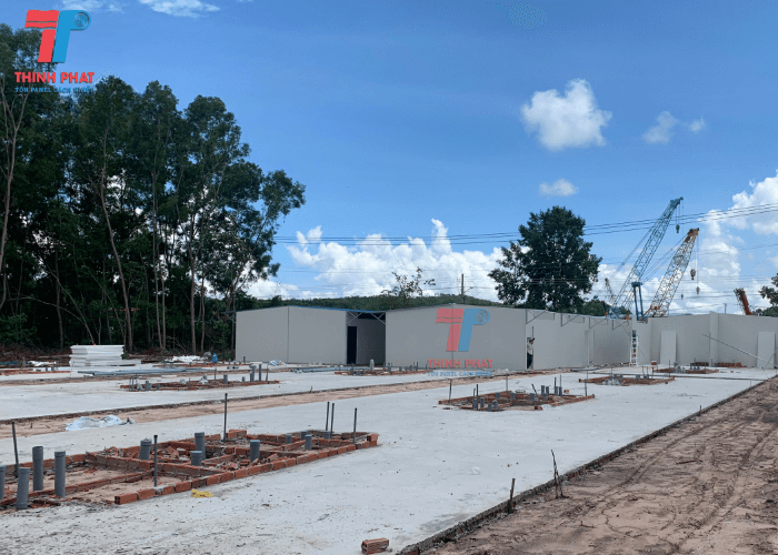 thi-cong-tam-panel-5