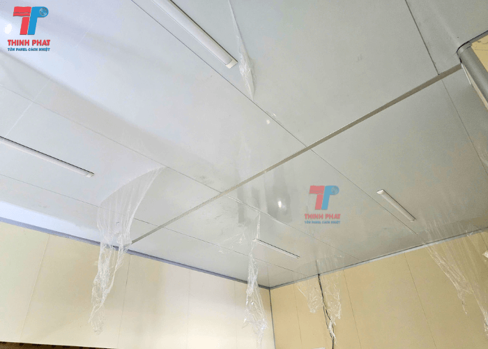 tran-cach-nhiet-eps-7