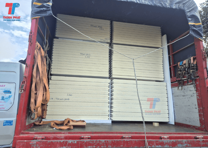 ty-trong-tam-panel-pu-3