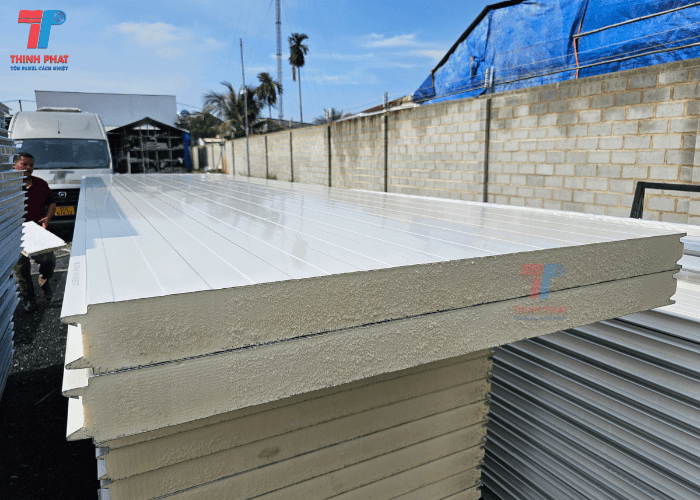 ty-trong-tam-panel-pu-5