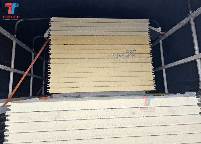 ty-trong-tam-panel-pu-7