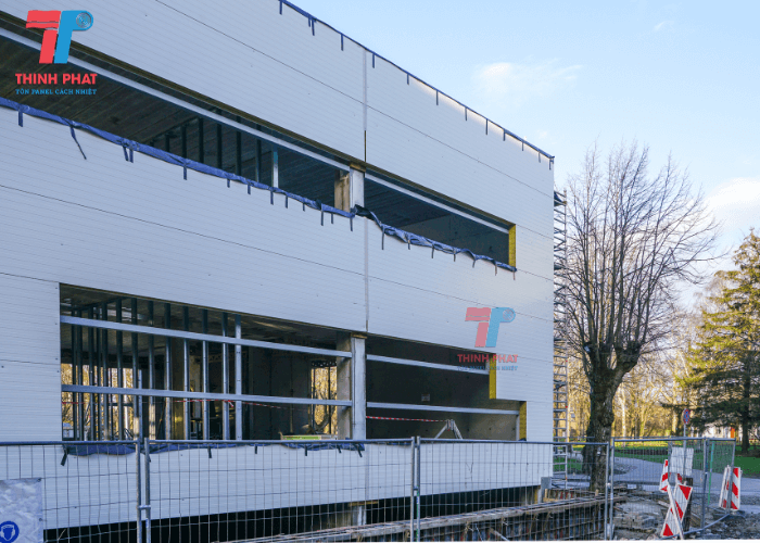 ty-trong-tam-panel-rockwool-12