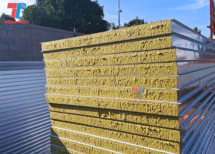 ty-trong-tam-panel-rockwool-7