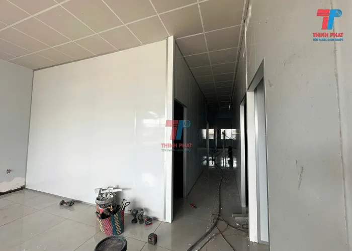 vách ngăn nhà lắp ghép miền tây