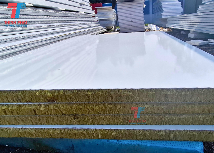 vach-ngan-panel-rockwool-4