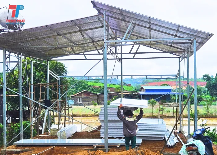Vách ngăn panel tại Long An ứng dụng cho nhiều công trình.